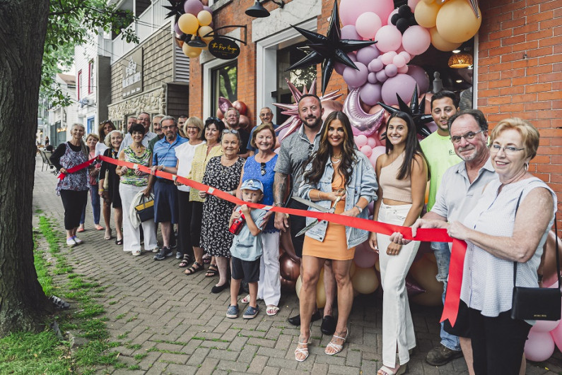 TheRoseHangerRibbonCutting2